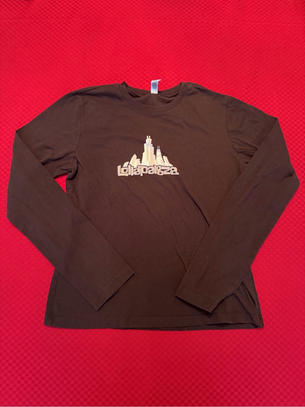 Vintage Lollapalooza 2006 Brown Long Sleeve Tee with Cream Lollapalooza Logo